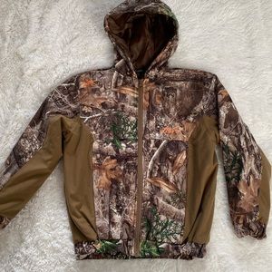 Camouflage Insulated Hunting Jacket Like New!